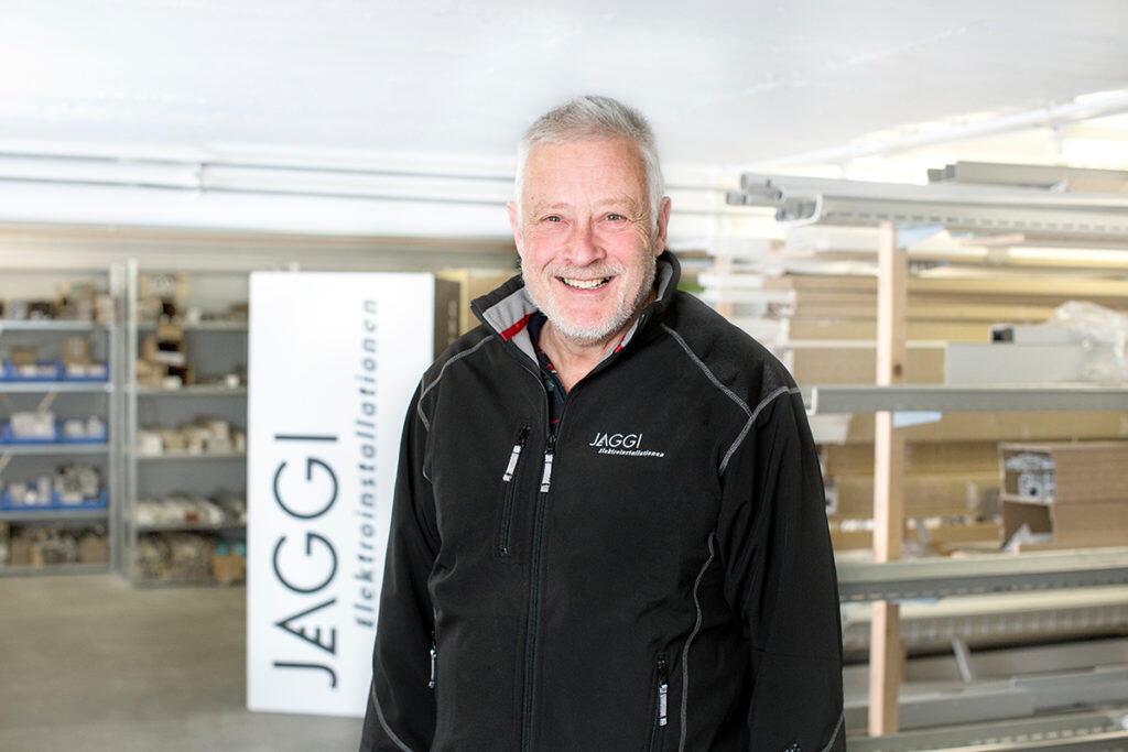 Kommunikationstechnik +41 79 647 45 17 charles.wolff@jaeggi-elektro.ch